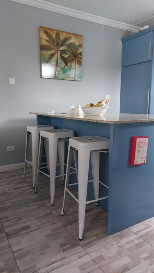 Carmen Apartment Bridgetown Eksteriør billede