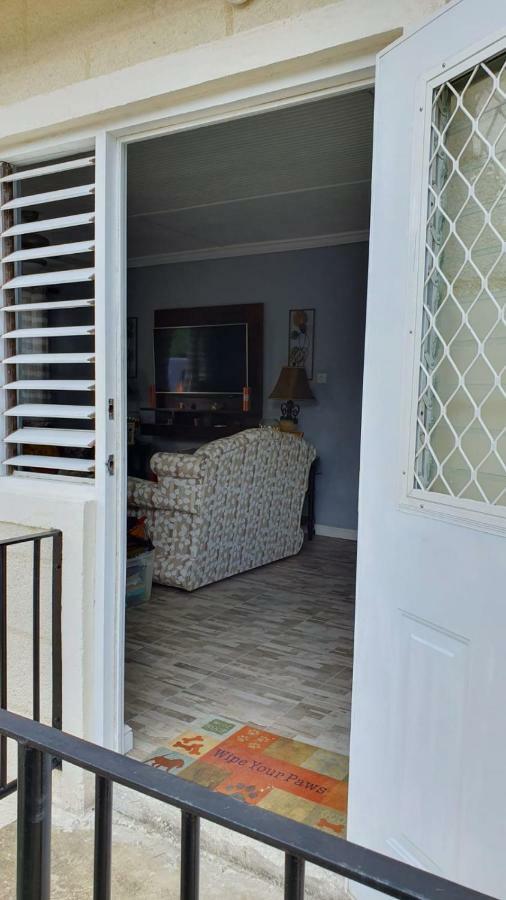 Carmen Apartment Bridgetown Eksteriør billede